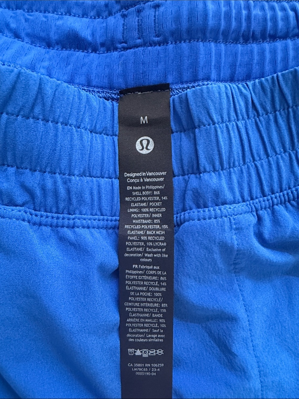lululemon athletica Men's Electric Blue Performance Shorts - Picture 3 of 3